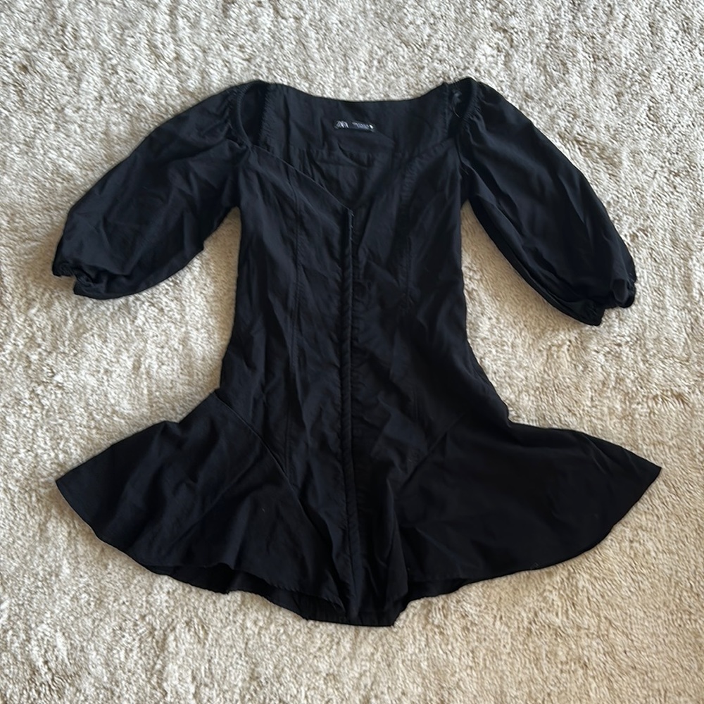 Zara Off the Shoulder Puffy Sleeves Dress Size M